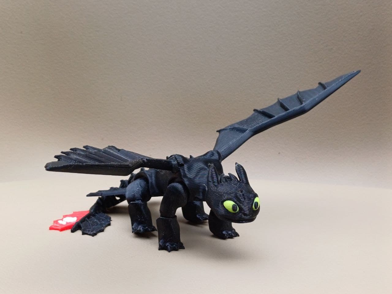 Banguela Fúria da Noite (preto) e Fúria da Luz (branco)