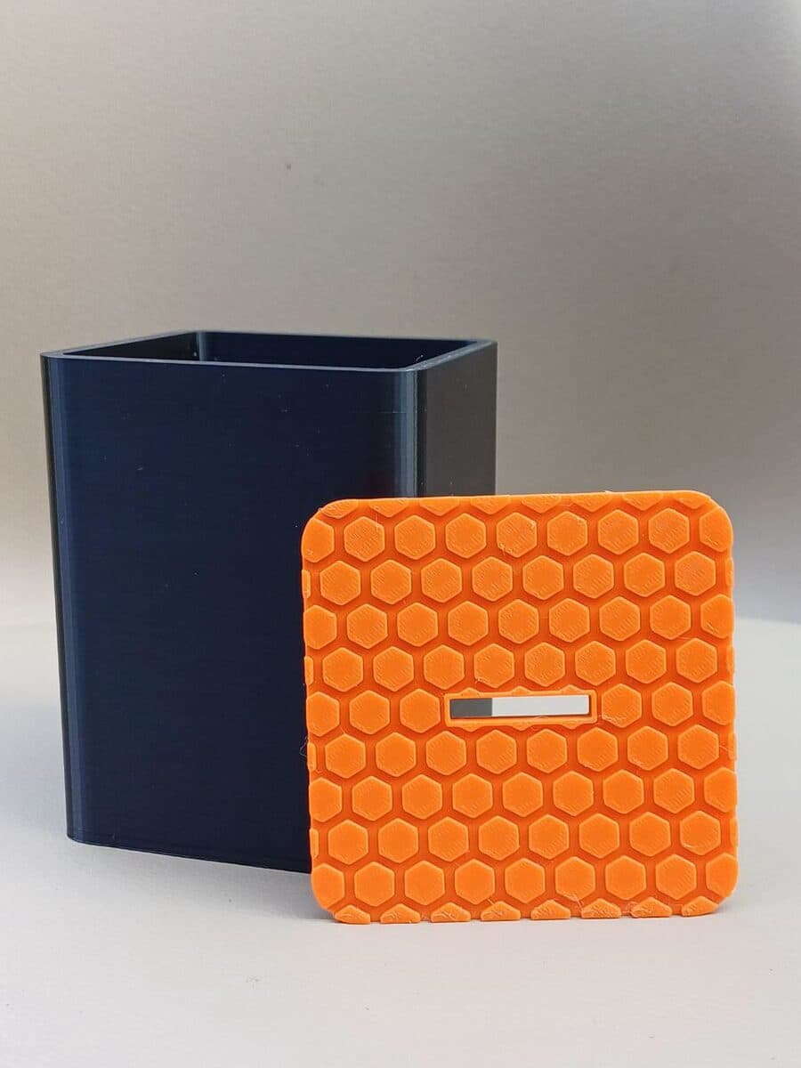 Caixa de Dinheiro Colmeia - tampa e caixa separadas