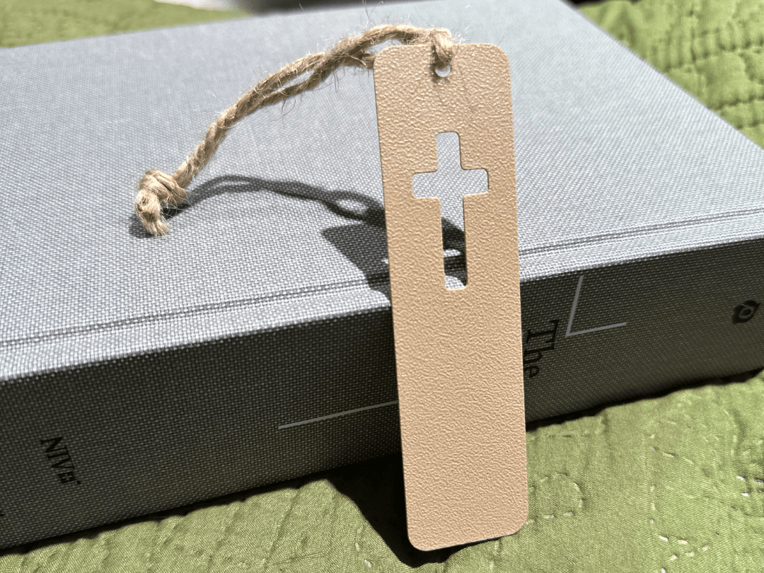 Marcador Artesanal Cruz Vazada